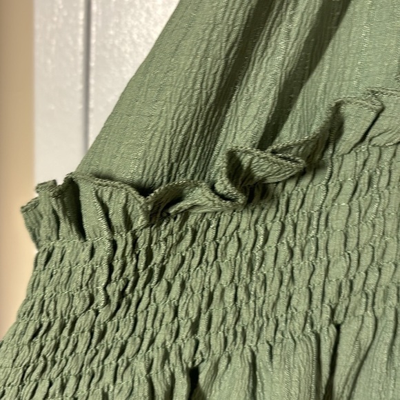 Green plus size women’s XL  summer dress - Picture 3 of 6